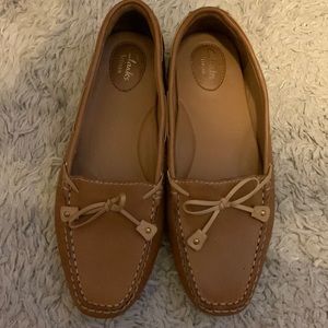 Clarks Artisan flats size 10